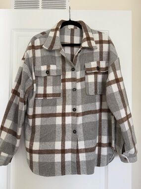 SHEIN Gray White Brown Plaid Flannel Jacket